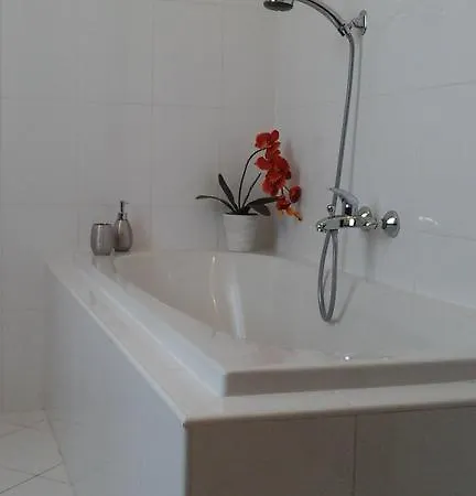 Cecile Guest house Sopron