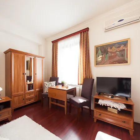 بيت ضيافة Cecile